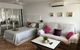 Precioso estudio muy cercano a la playa